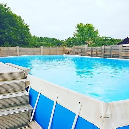 Familial Les D'uza Campsite Uza